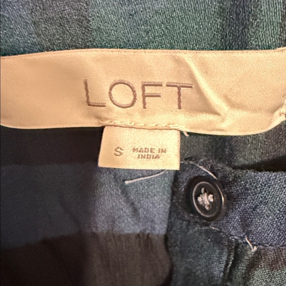 EUC. Small LOFT button down tie wait dress - Picture 7 of 10